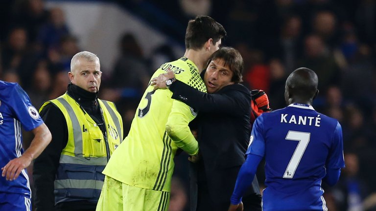 Thibaut Courtois and Antonio Conte