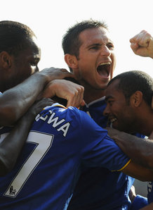 Blues celebrate Bosingwa's goal