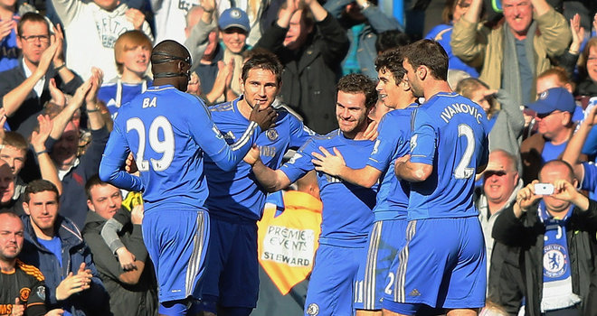 Chelsea celebrate Juan Mata's goal