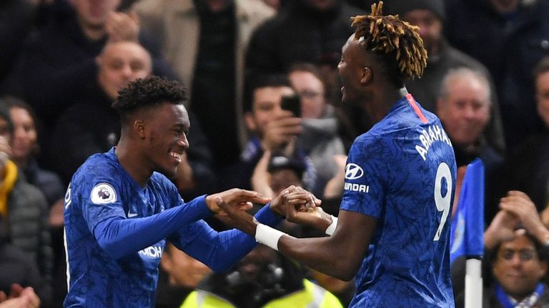 Callum Hudson-Odoi and Tammy Abraham celebrate Hudson-Odoi's goal