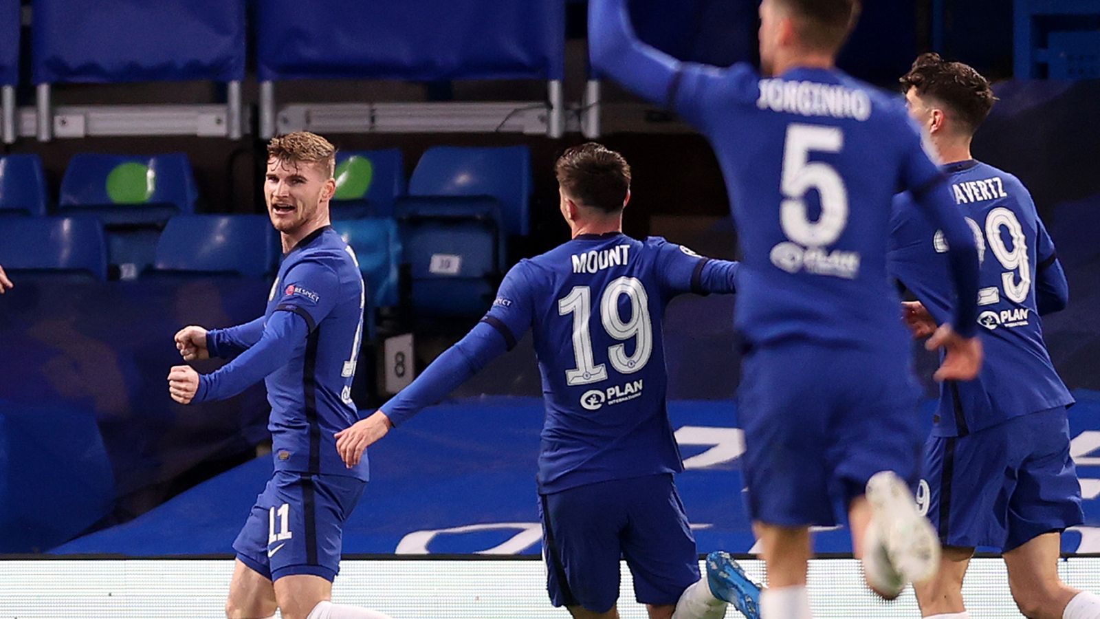 Timo Werner celebrates his goal